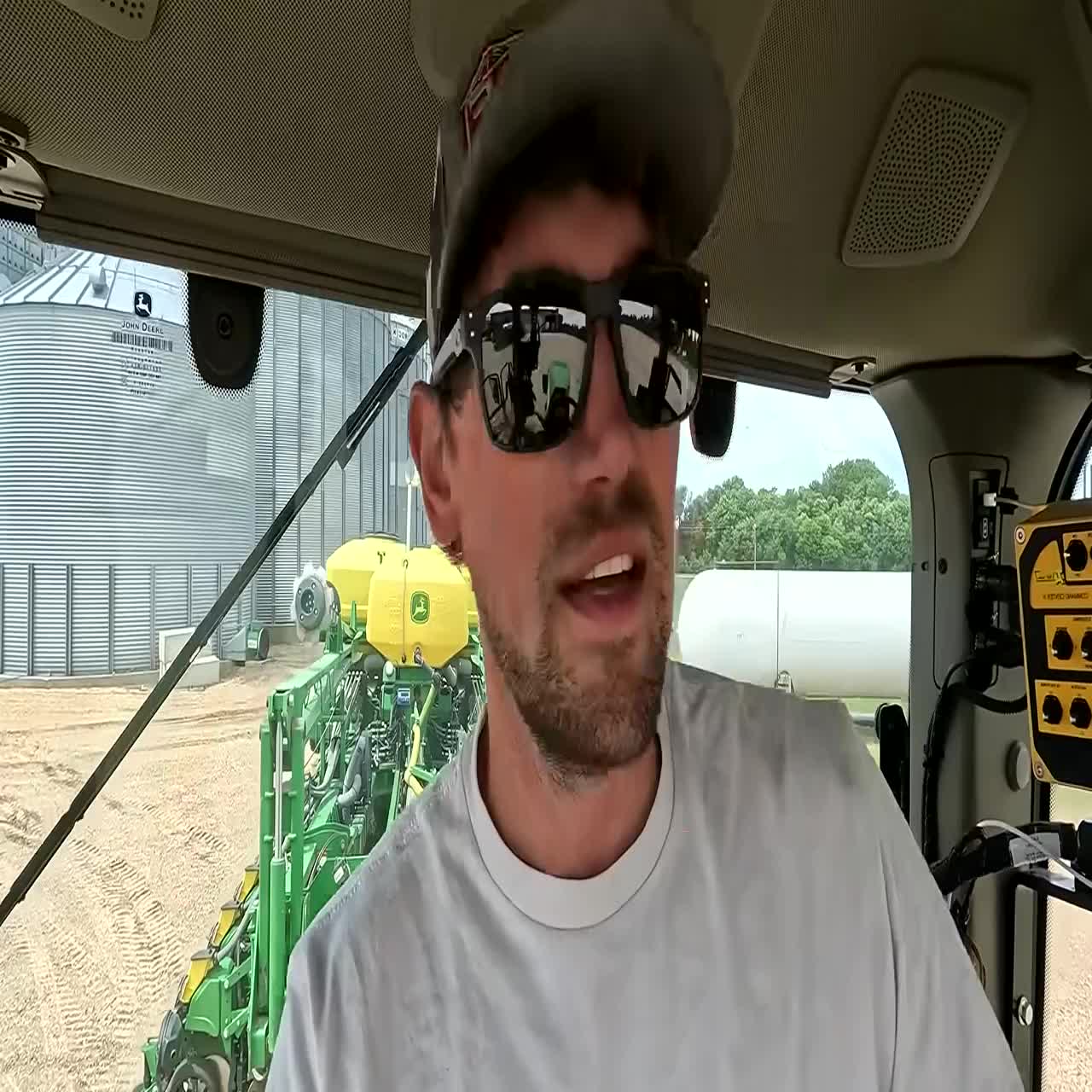 @Farms Boys