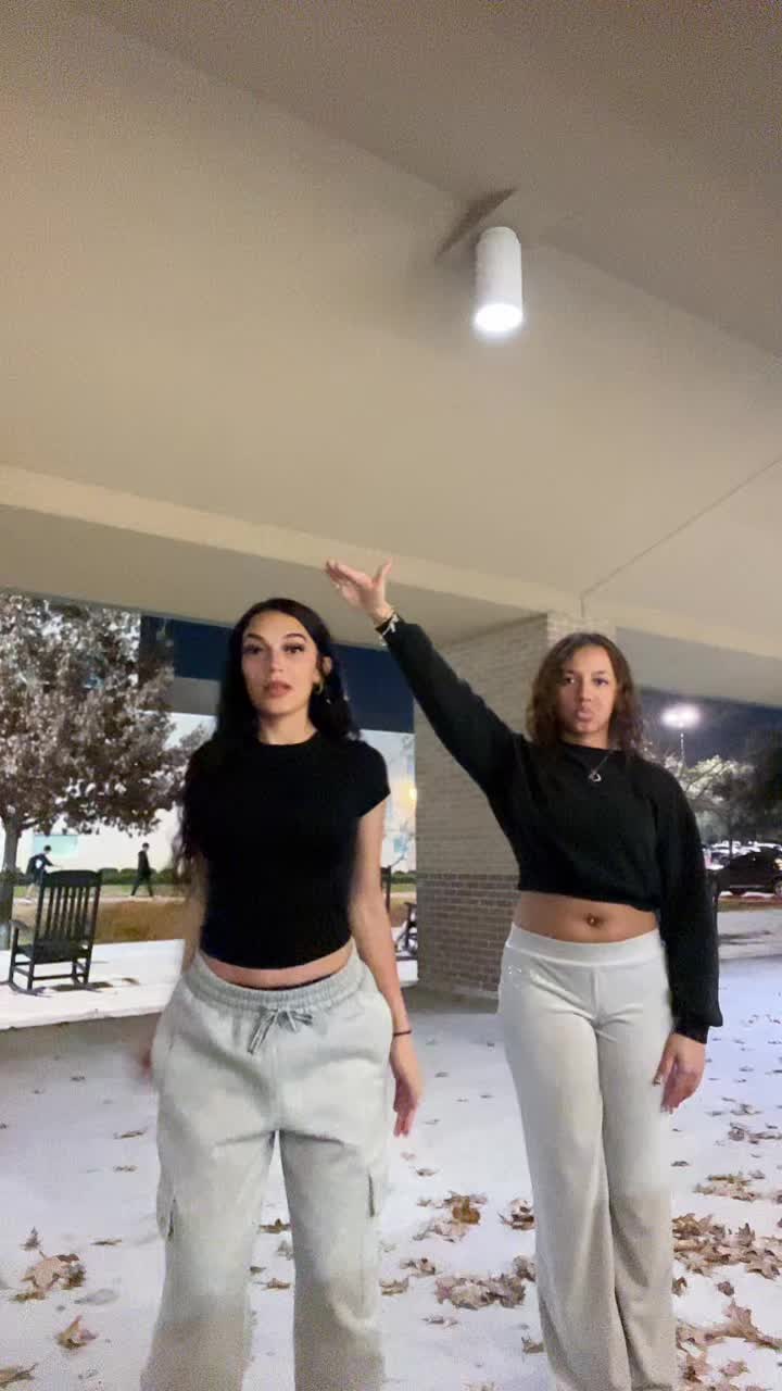 @𝑲𝒂𝒚𝒍𝒊𝒔𝒕𝒂 💸