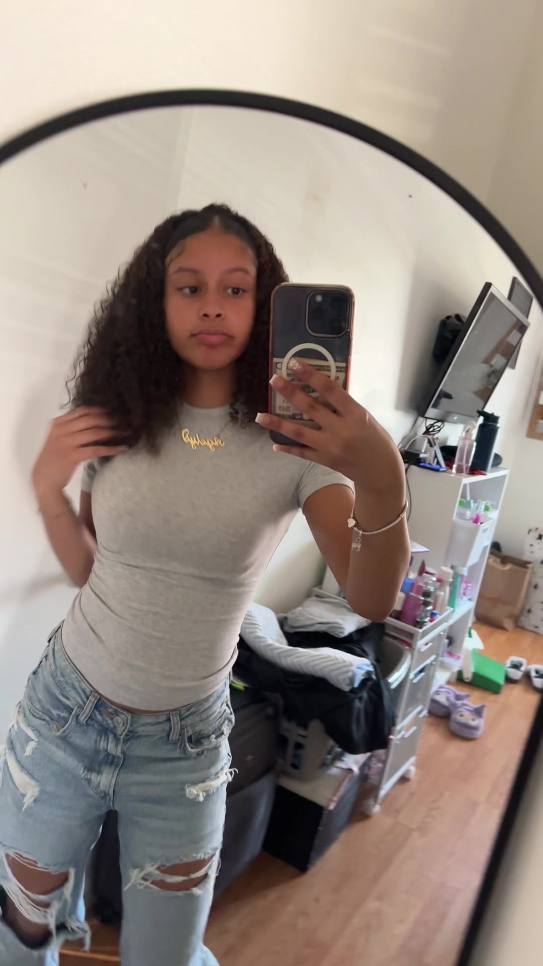 @curlyhead