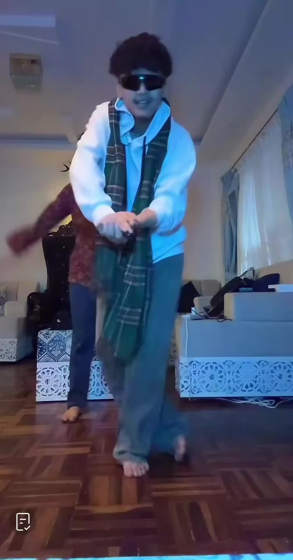 @Aayuzeh👩❤️👨