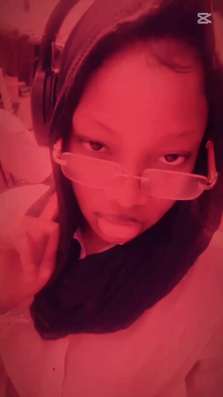 @Queen of capcut 001