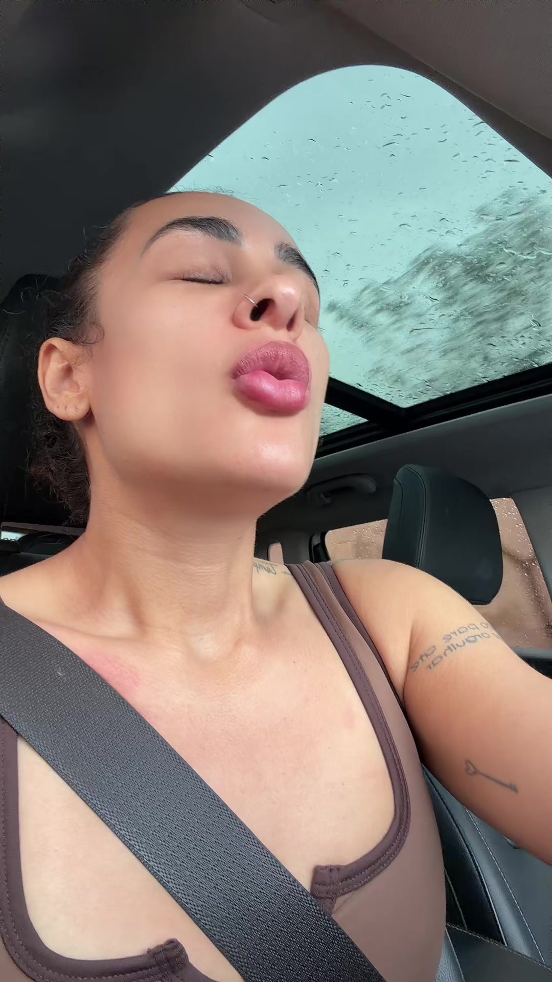 @Emíliana simini