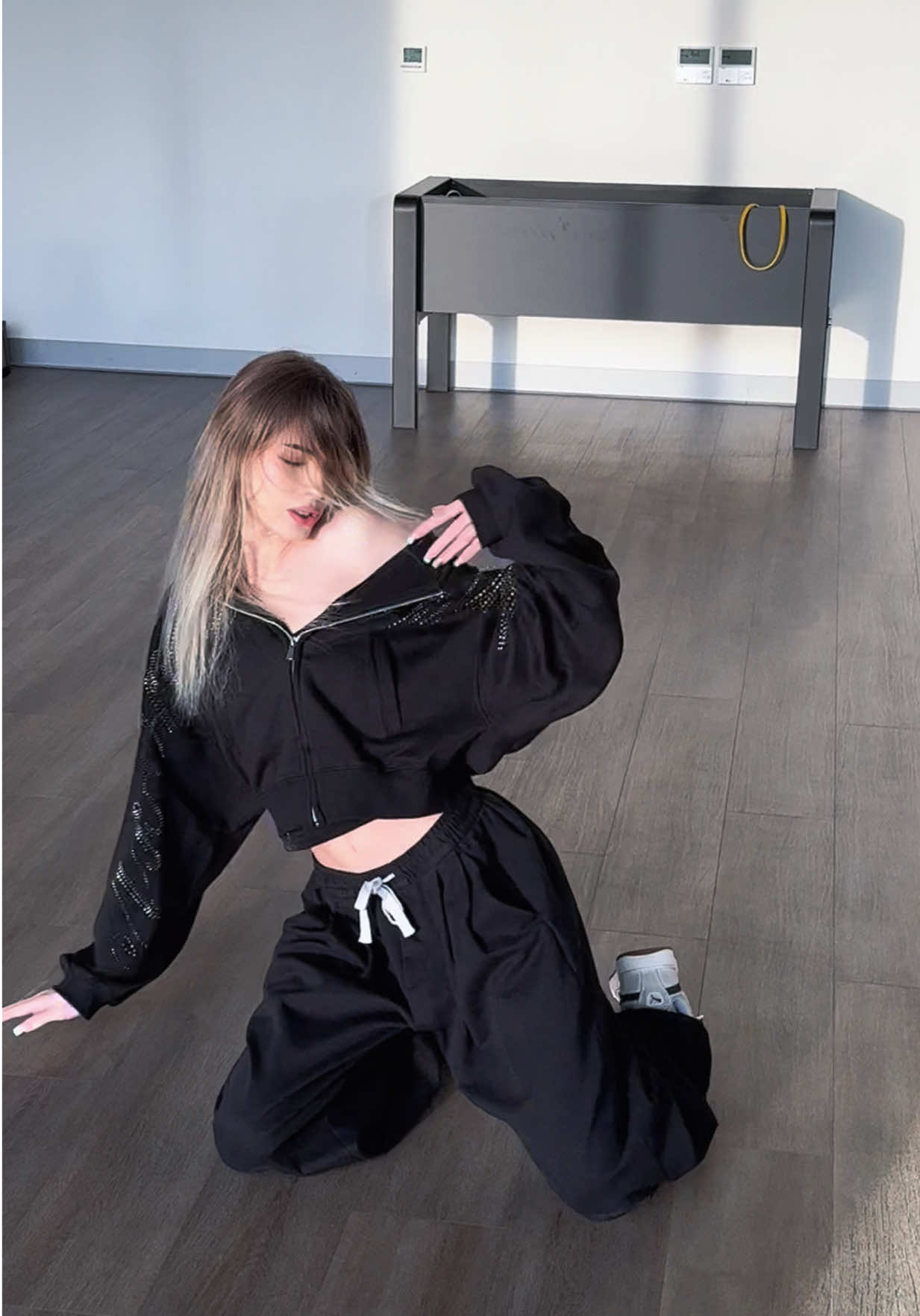 @VLATESSA