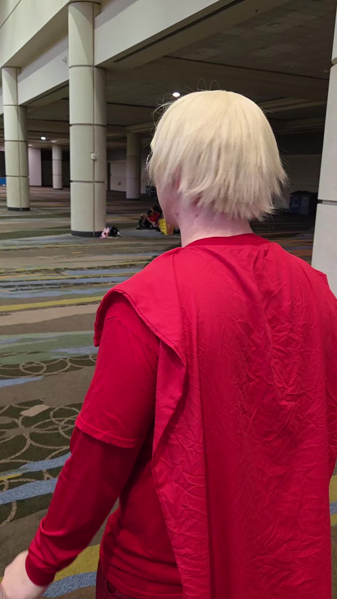 @IridescentCosplay