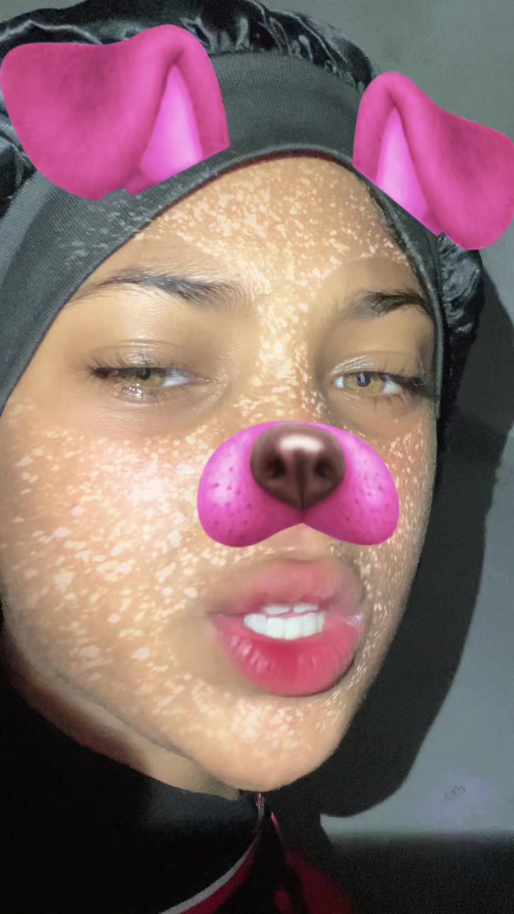 @Tarah_spamzz 👻