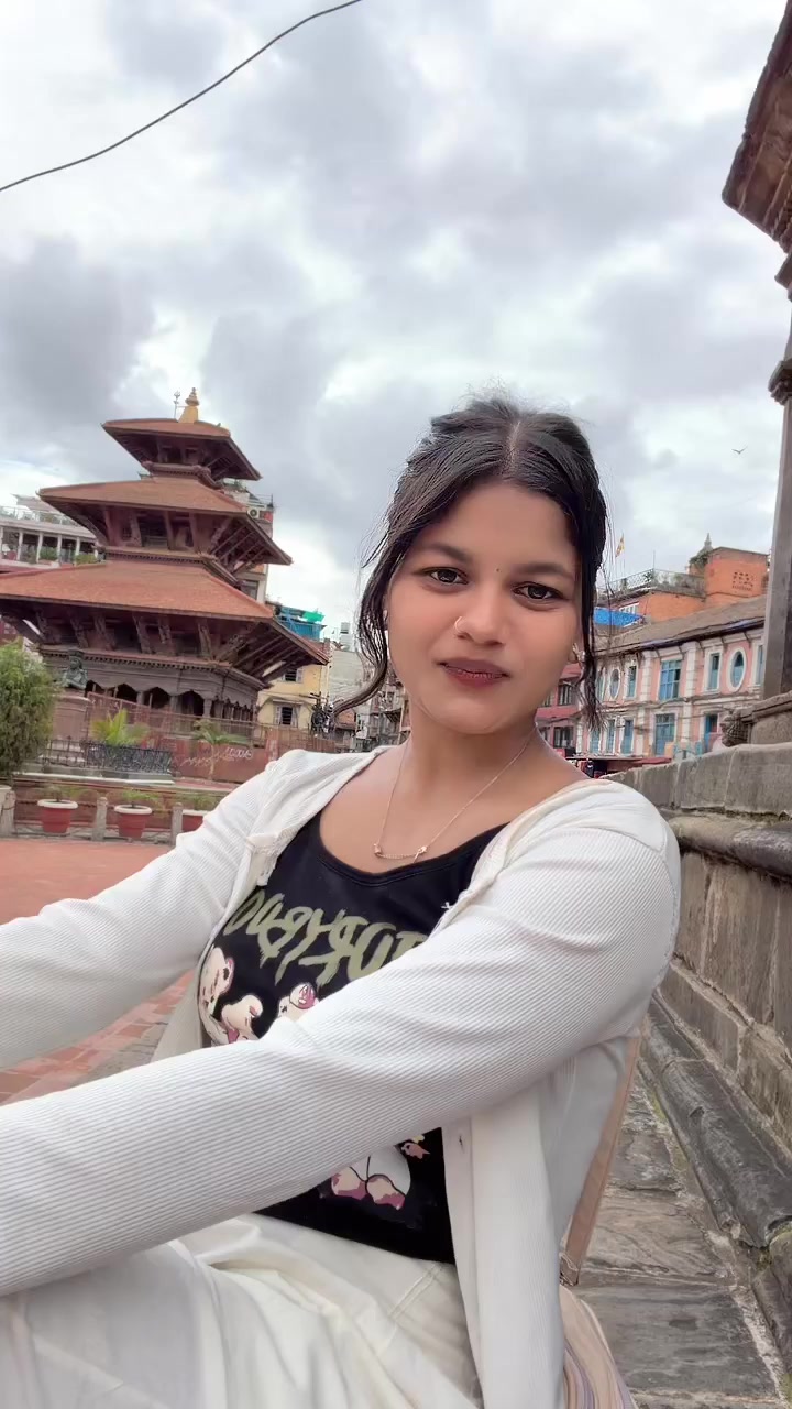 @🦋स्मिति🕊️