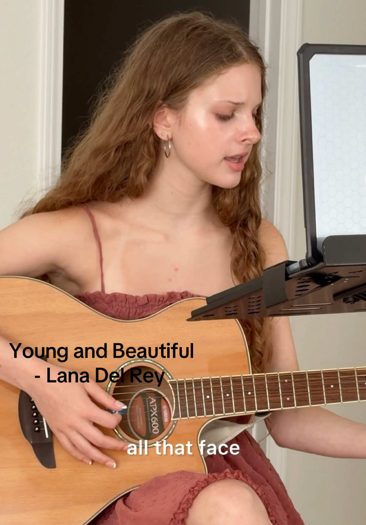 @sophieghosnsings
