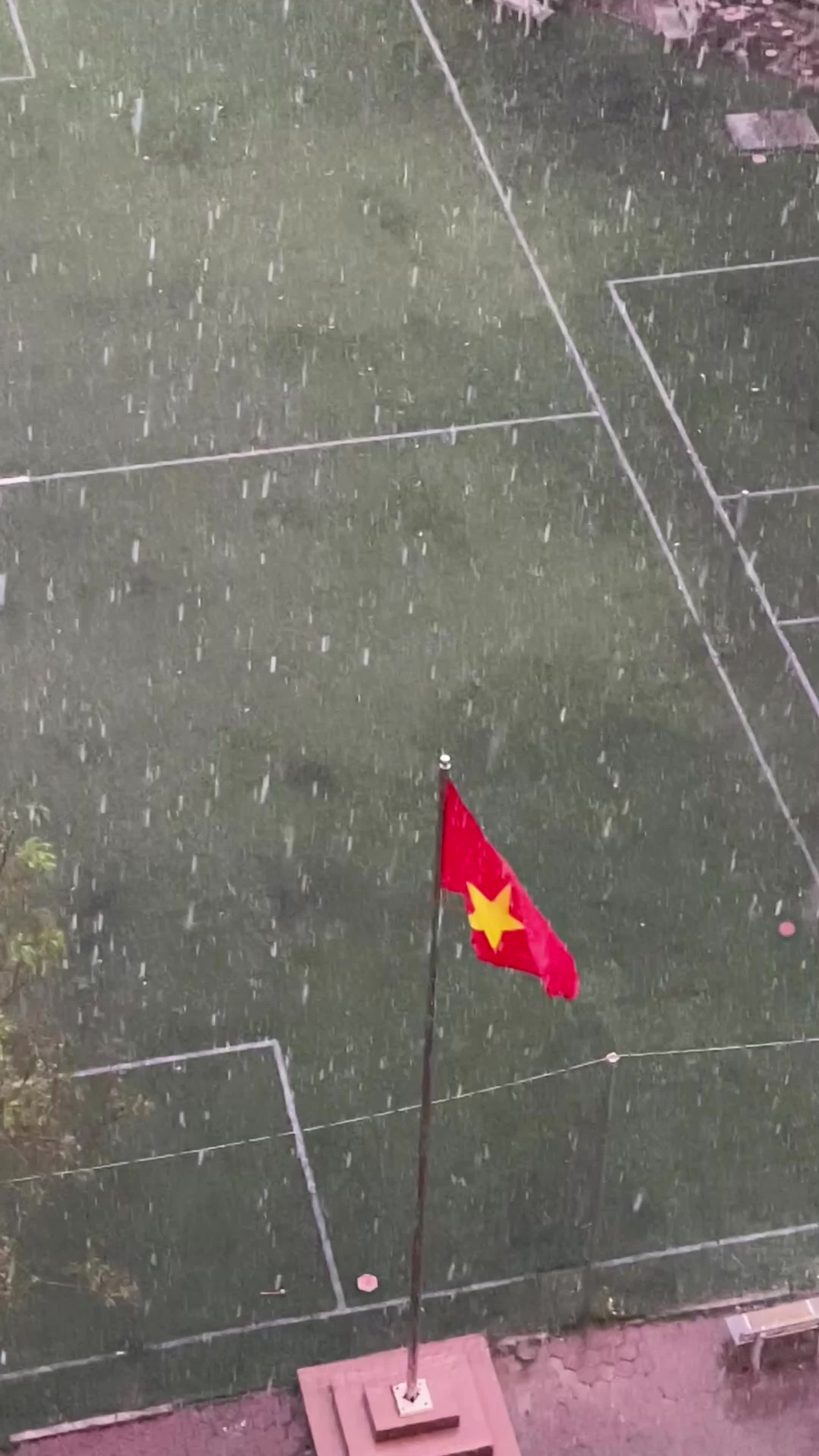 @Đỗ công chức thì đổi tên 👮♂️