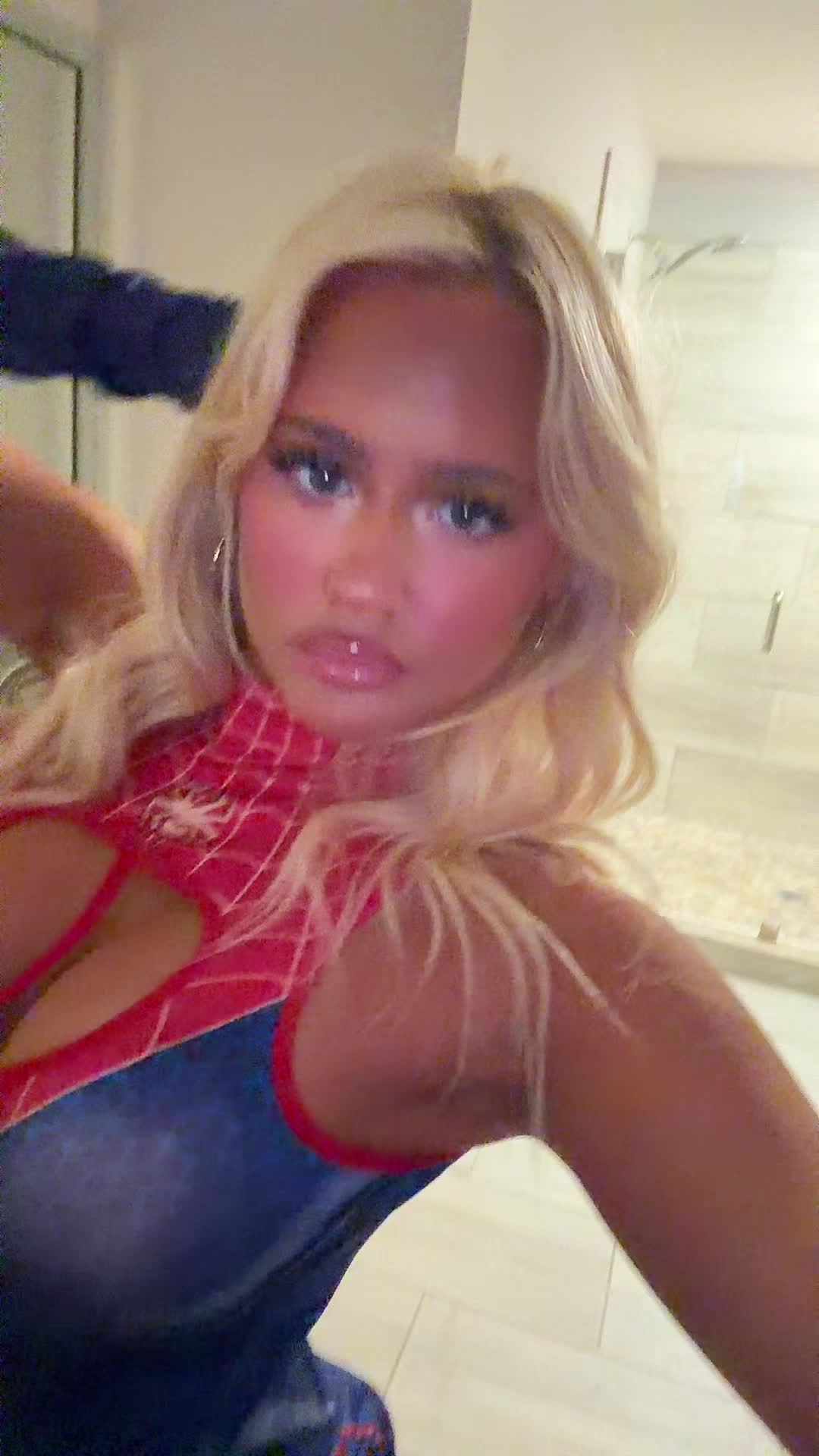 @olivia