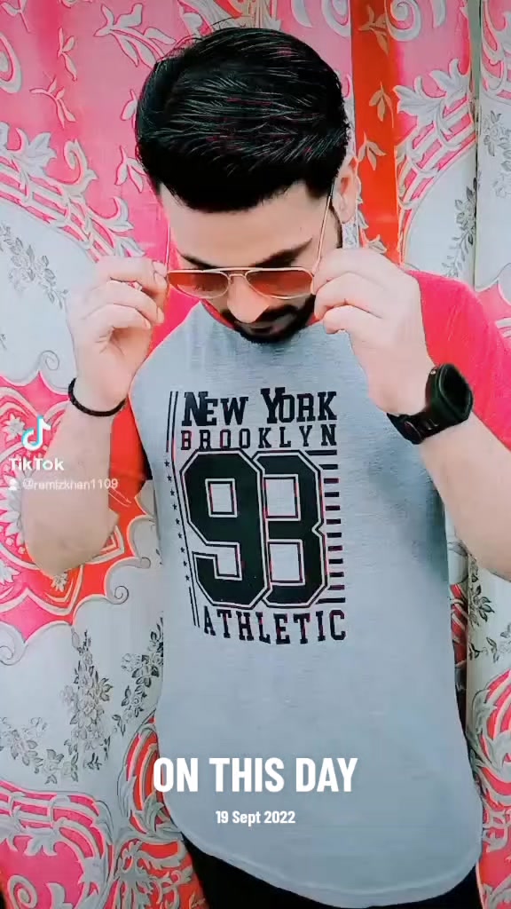 @👑😘Z@!nلاڈلہ😘👑
