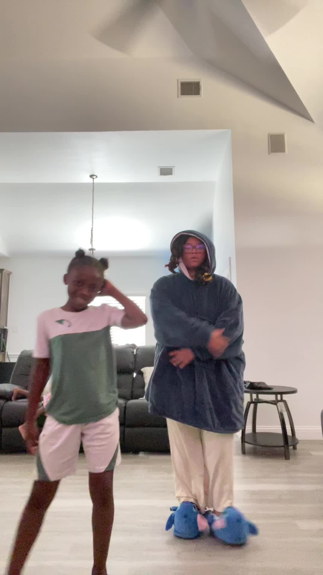 @iamlusciouslyvmmyxo