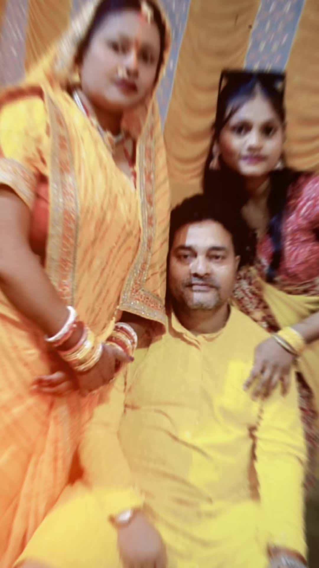 @Nishaaaaaaaa