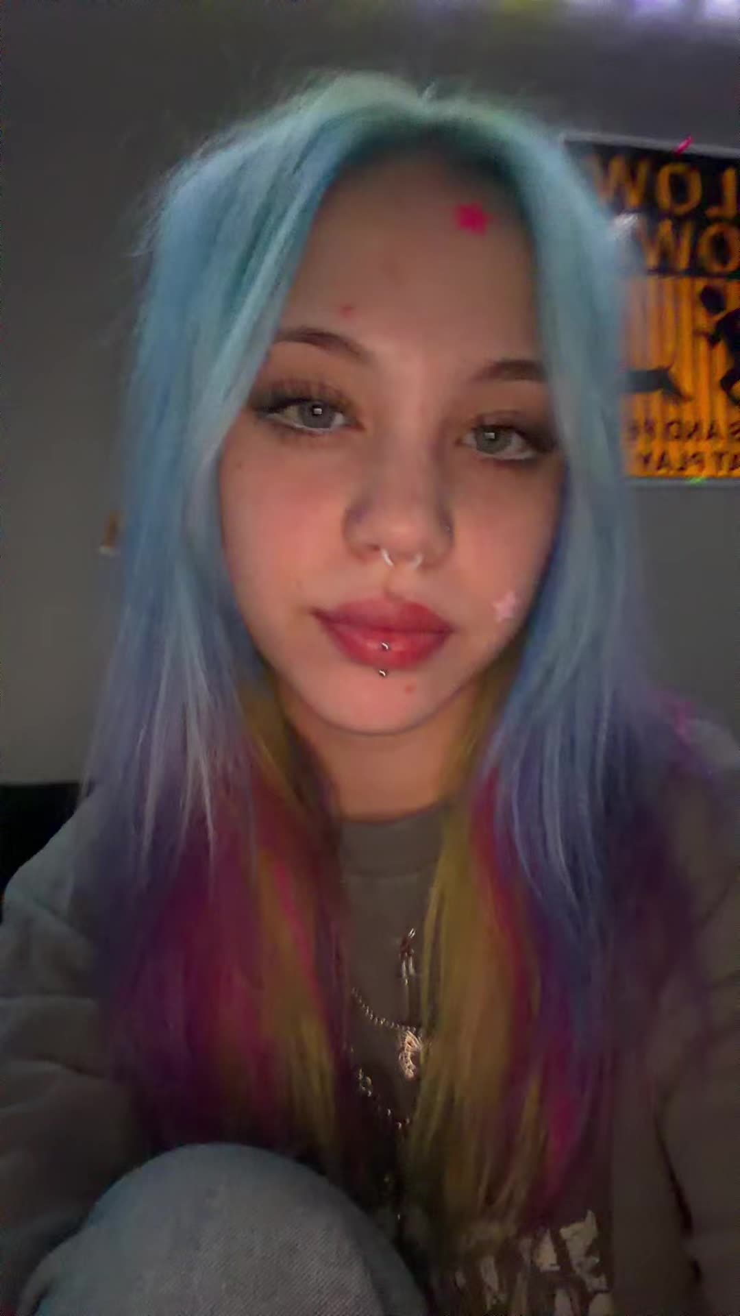 @..