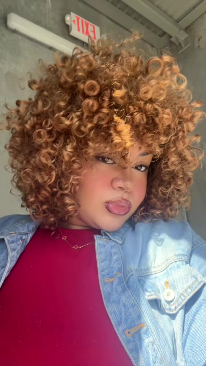 @laylani
