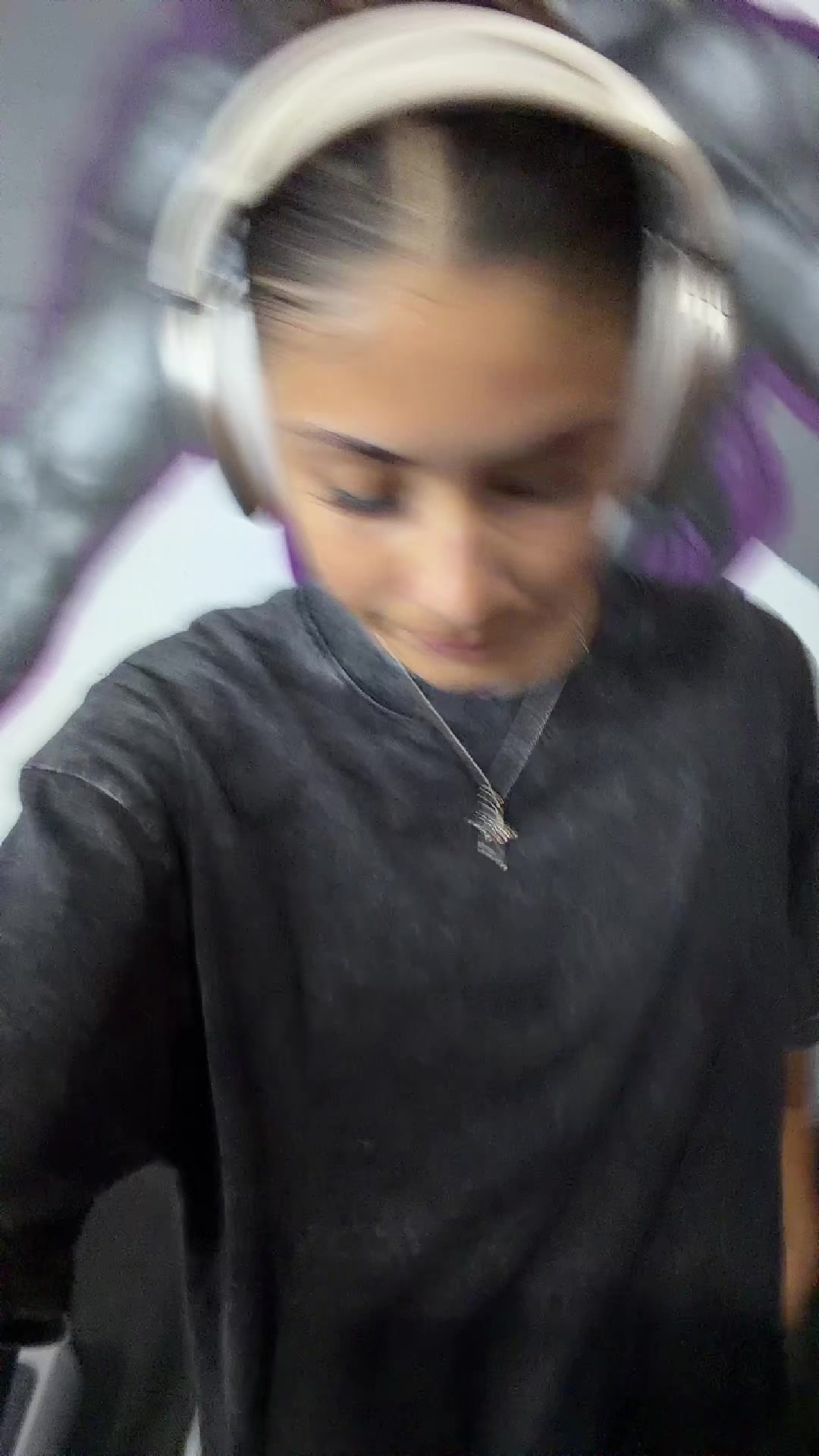 @aliyagibsonn