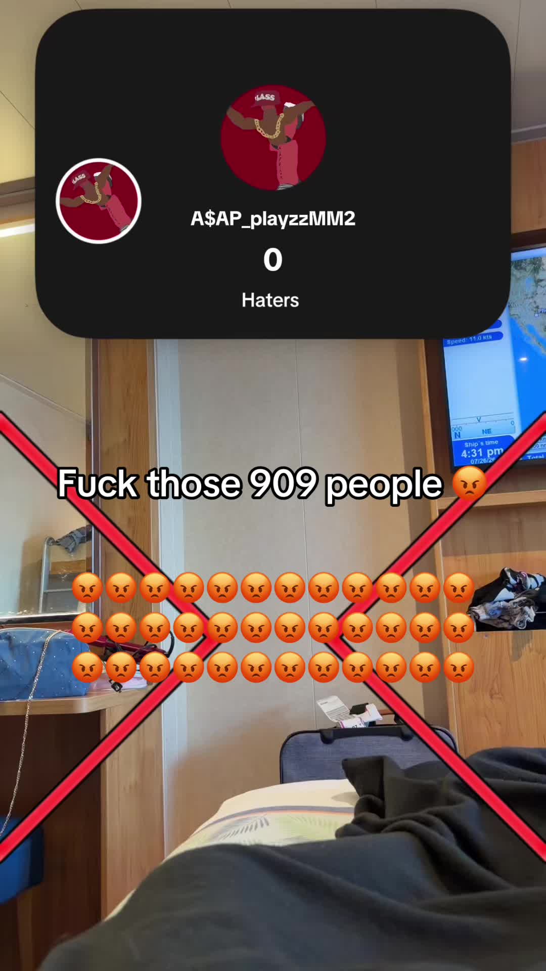 @🥹