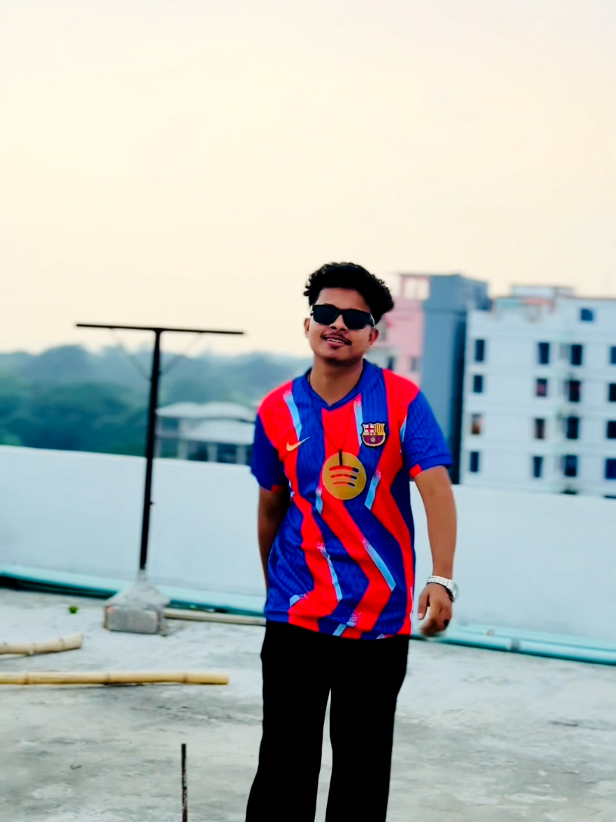 @𝐑𝐀𝐒𝐄𝐃 😎