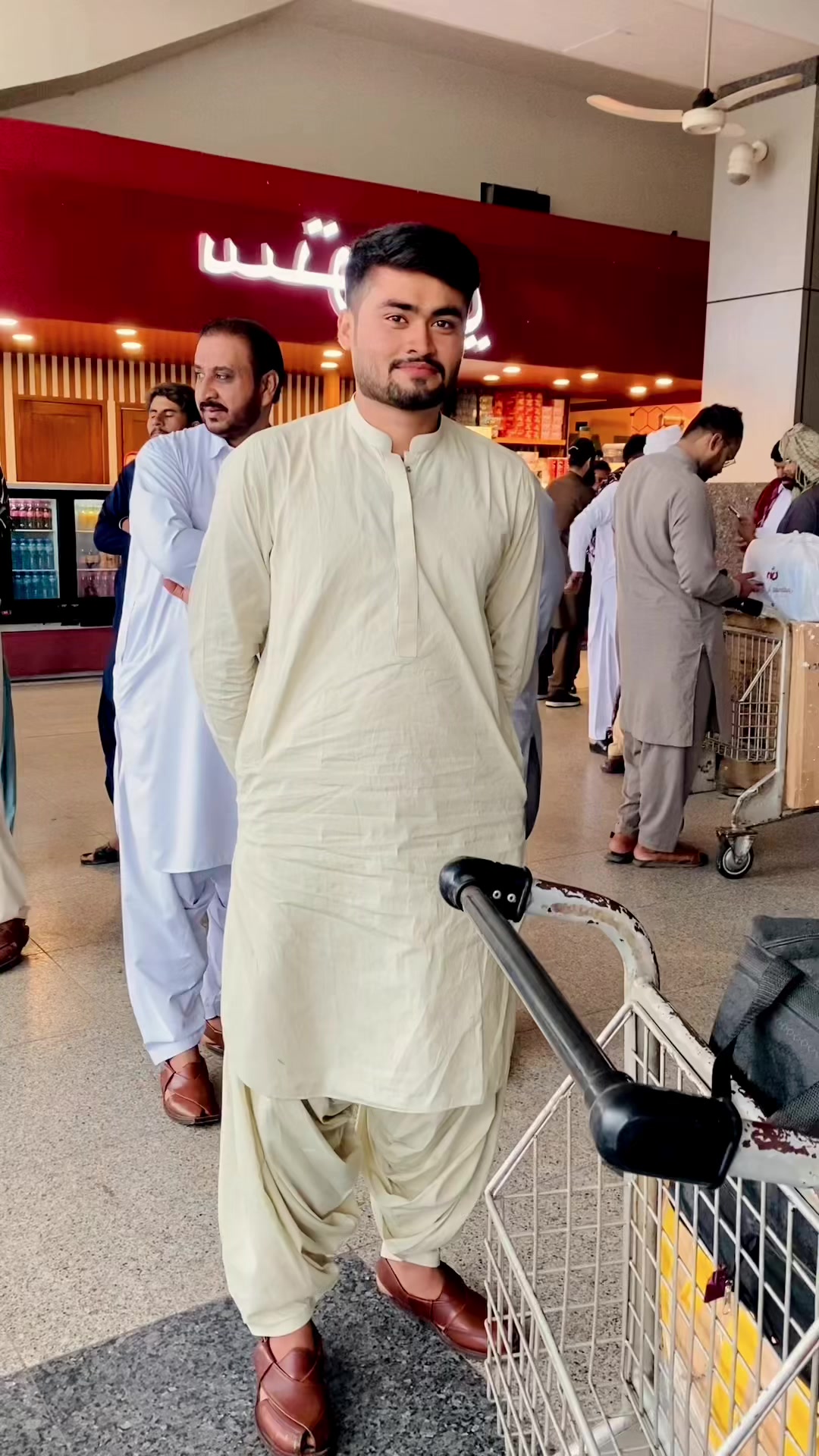 @Hasnain Haider✨🥀