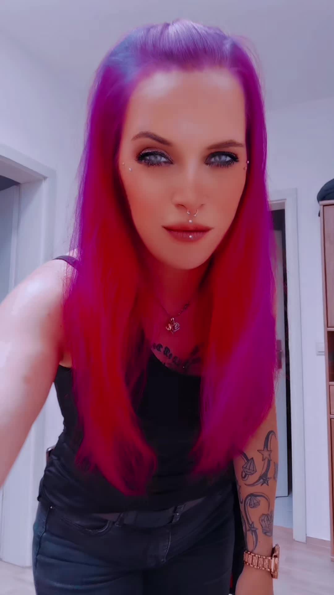 @😈🖤 Teufelchen🖤😈