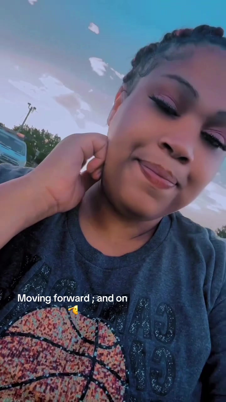 @missbossybrat