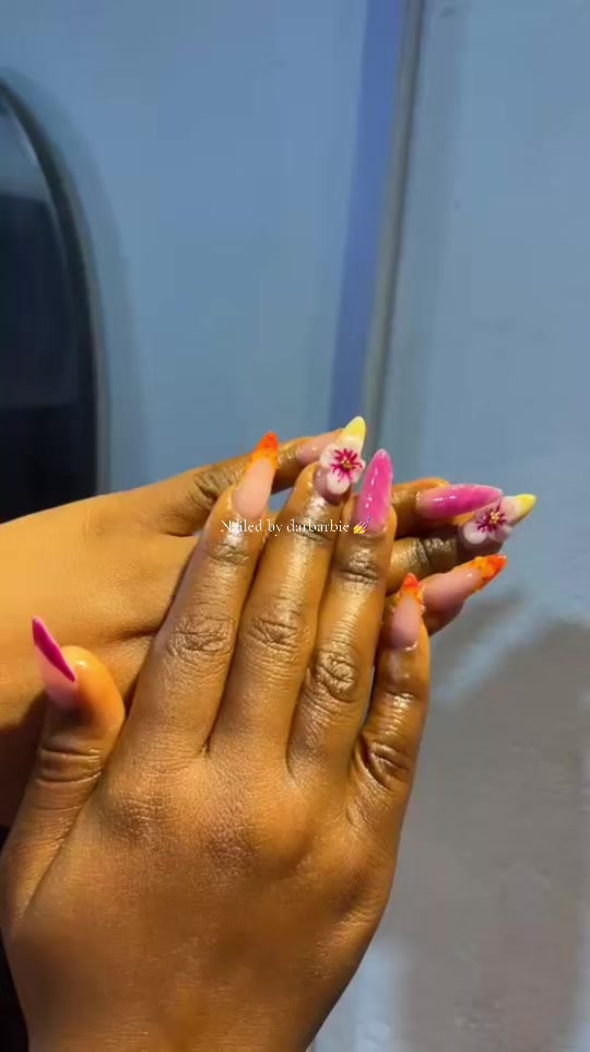 @✨Nailed by Darbarbie💅