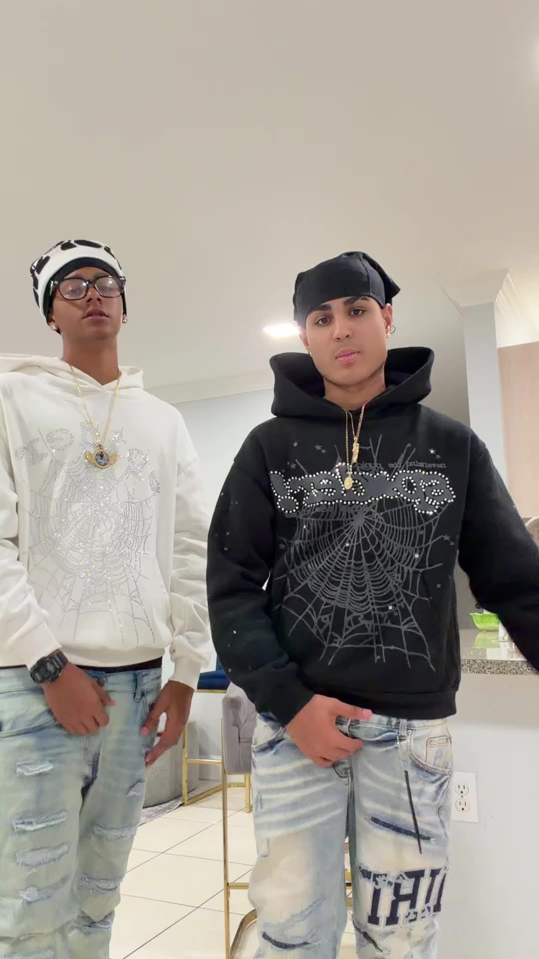 @Mykel_spam🥷