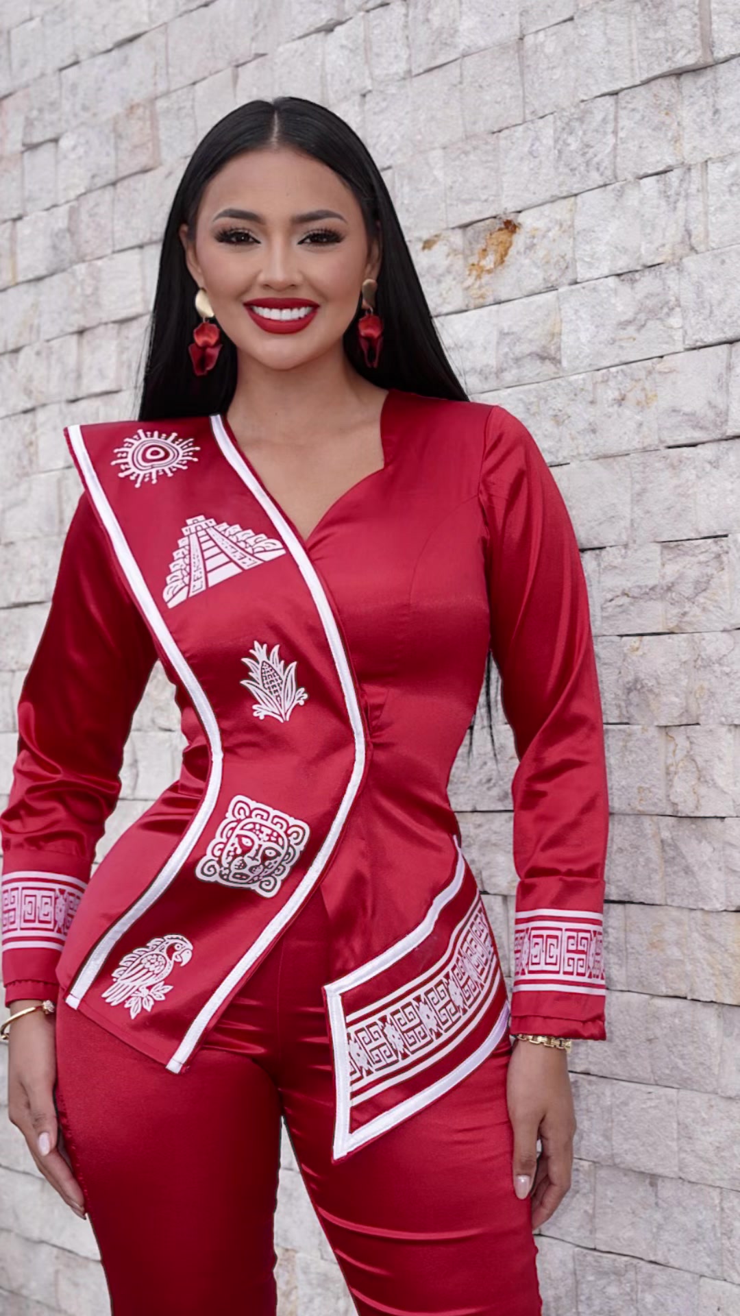 @Kennia Mondragon 👑🇭🇳