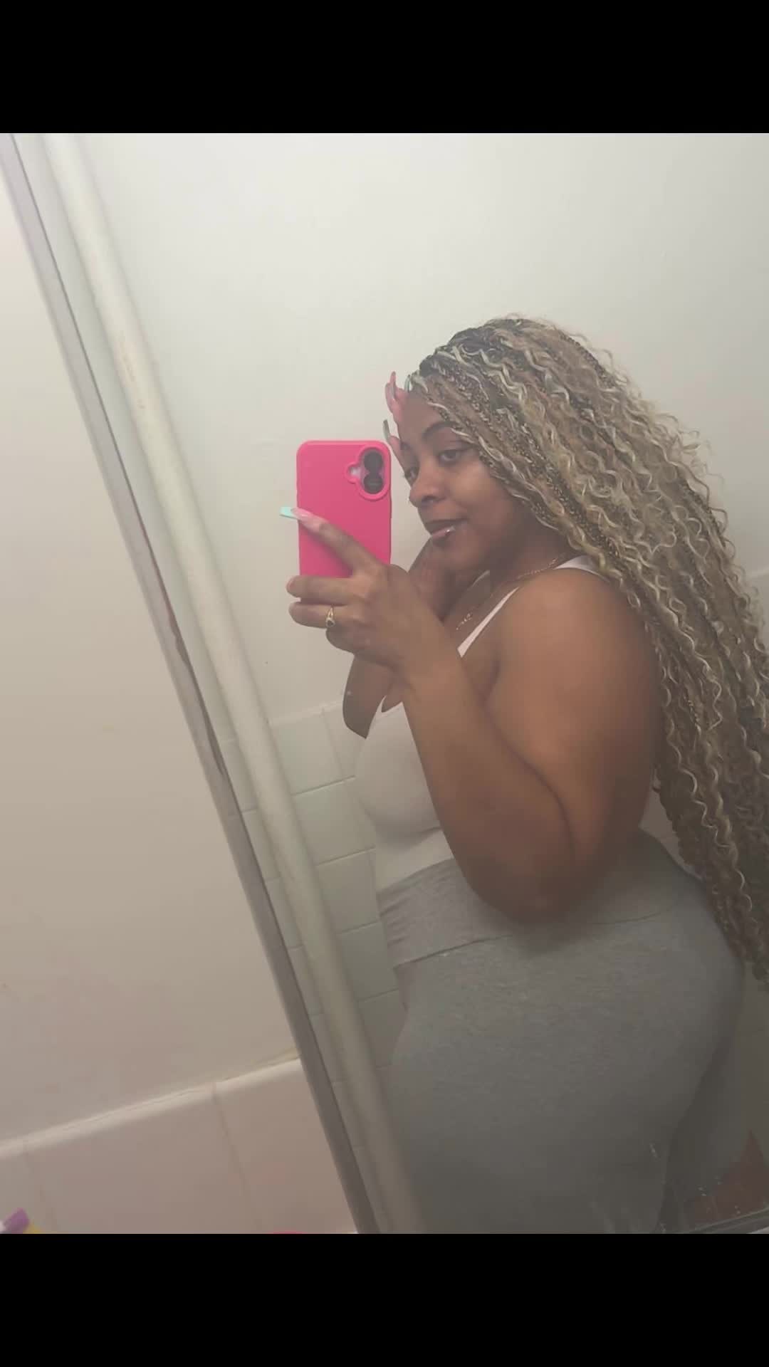 @🖤