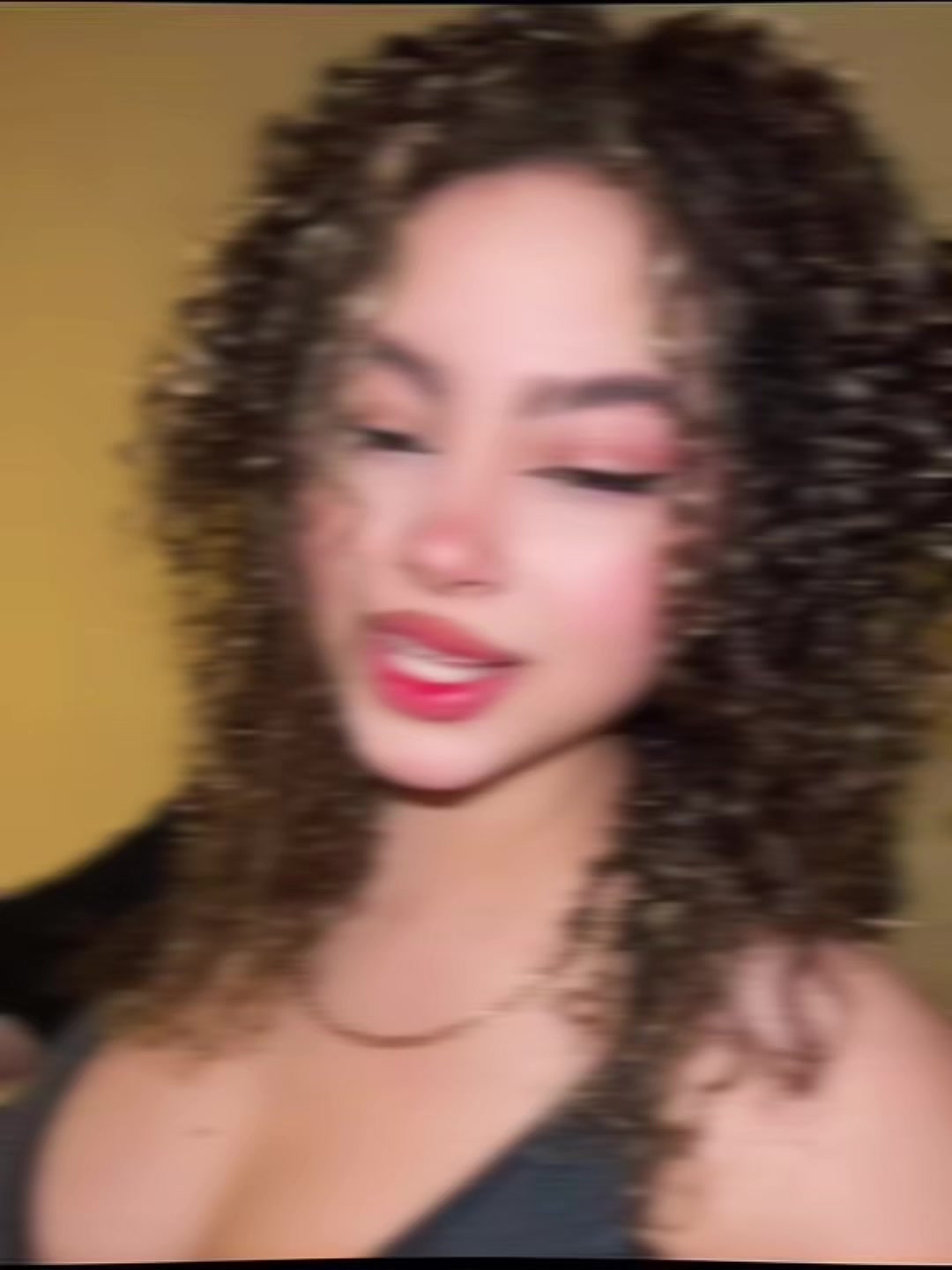 @Scarlethr_22