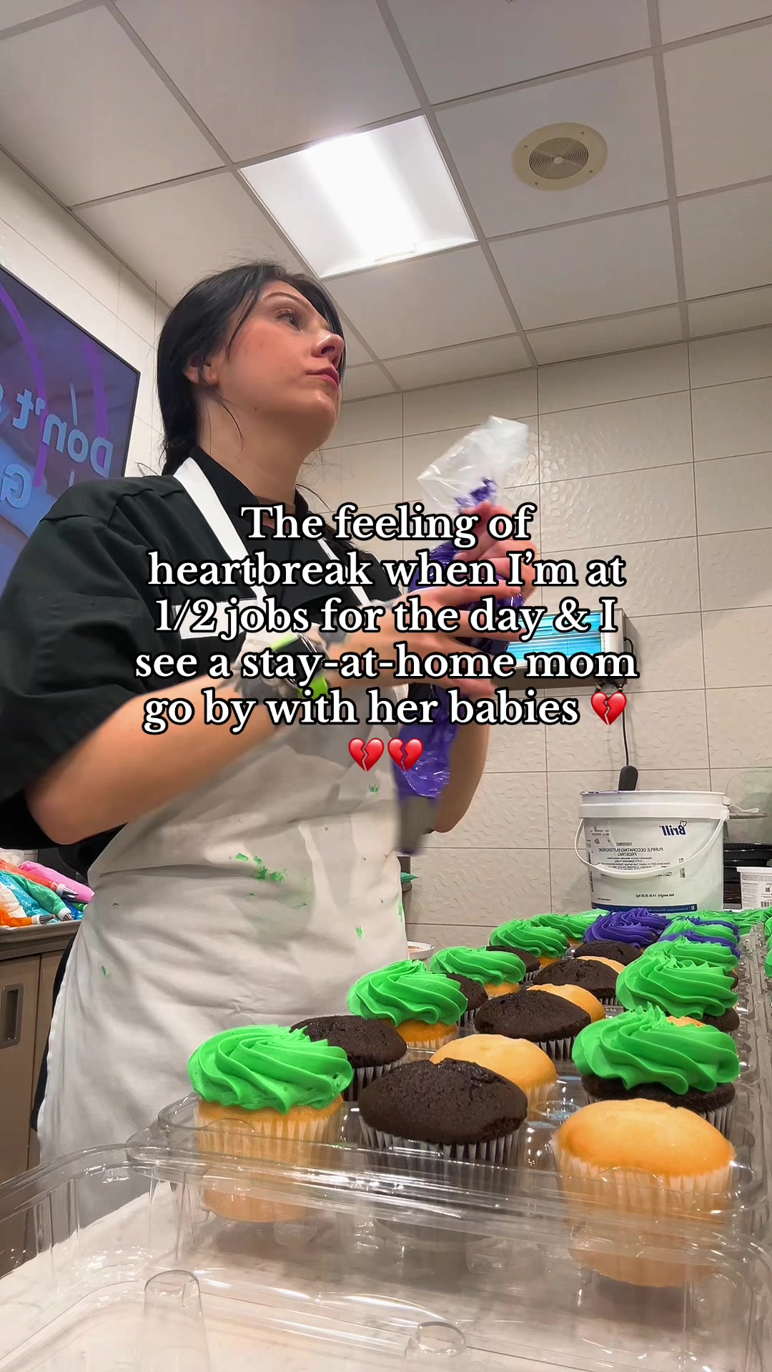 @karlishea_