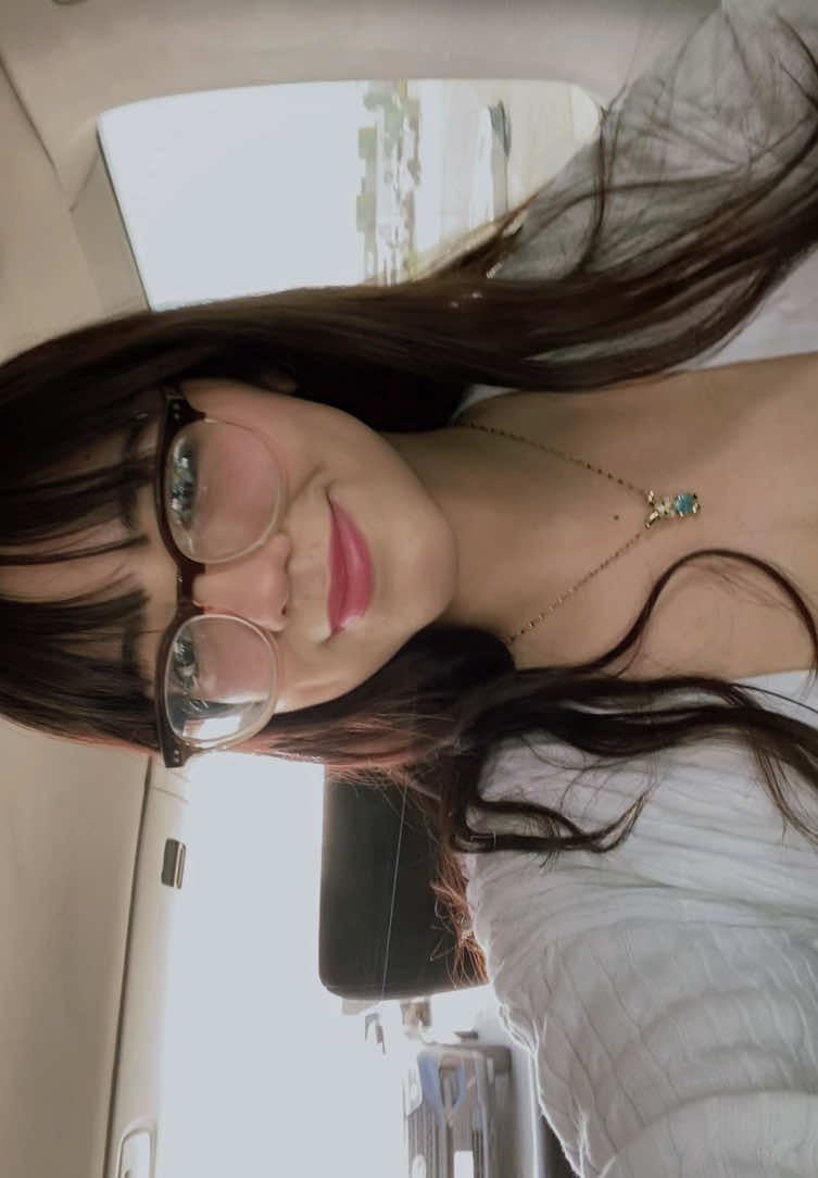 @elliesannd