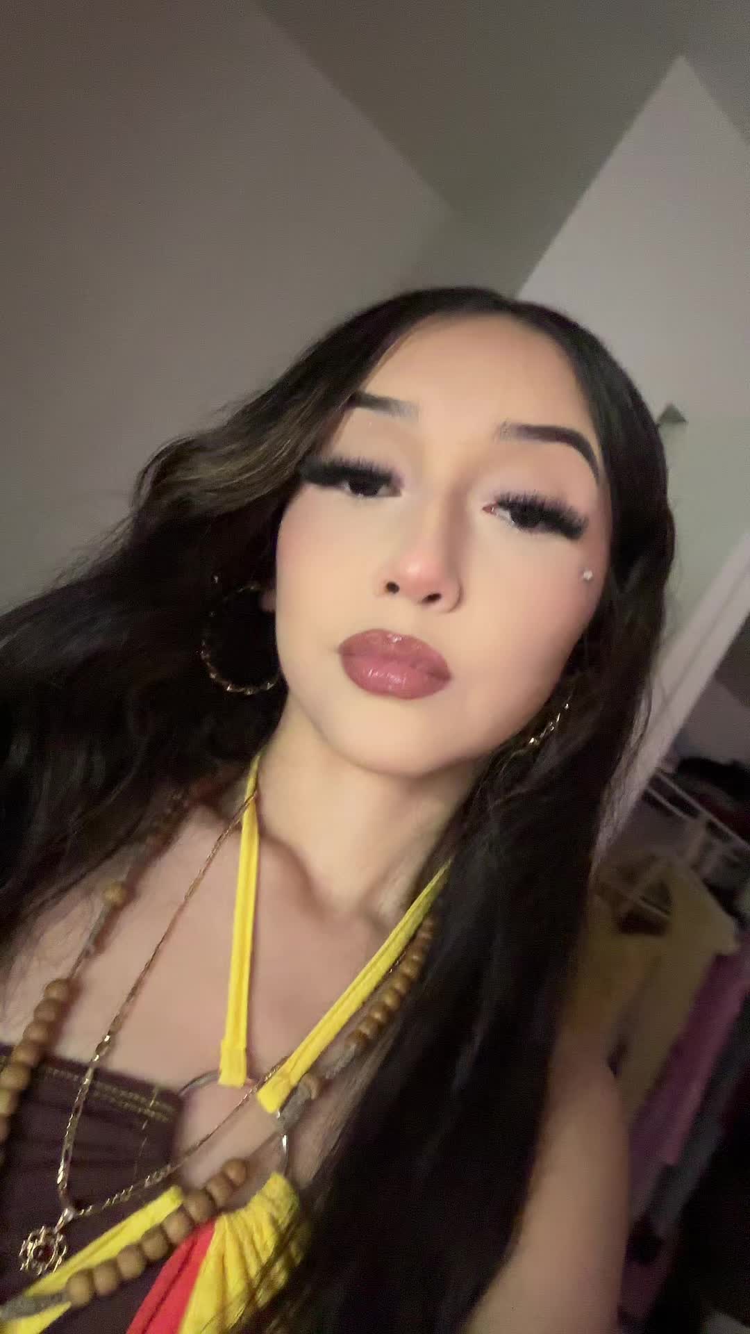 @️