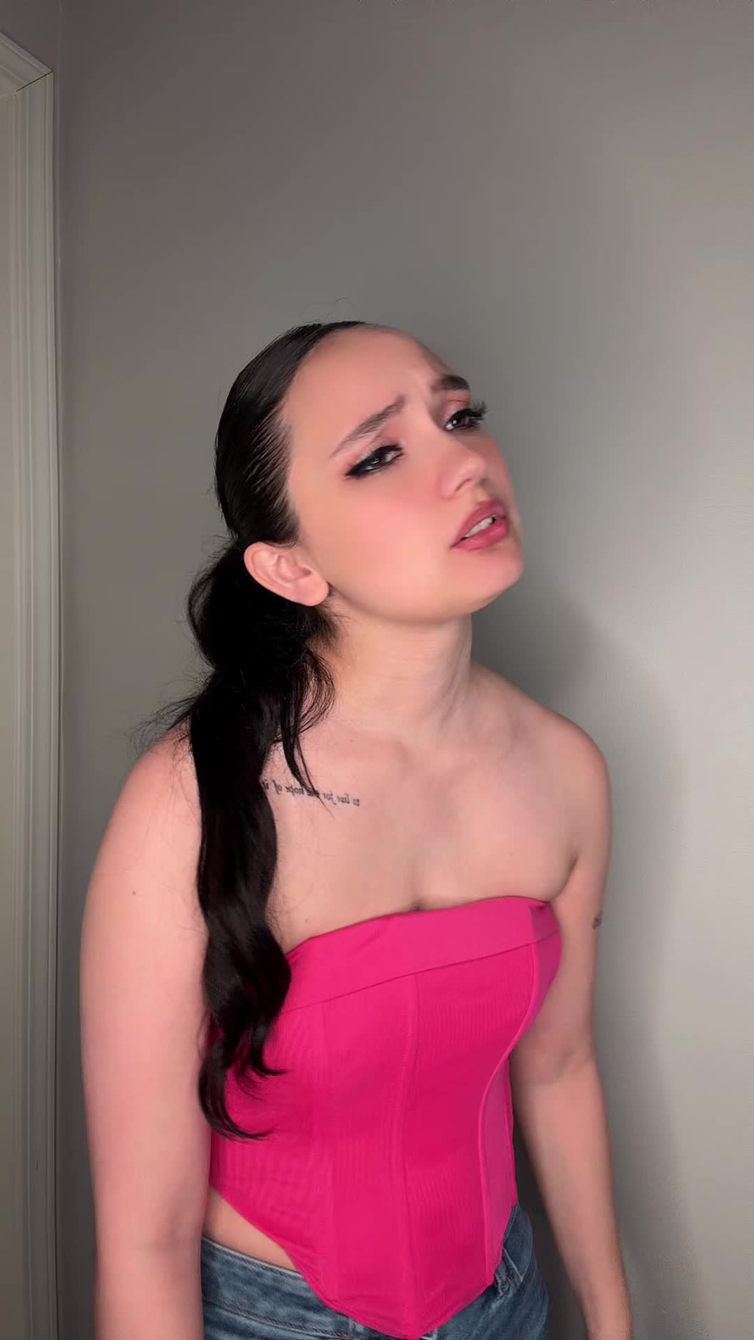 @EllieJaydeCosplays