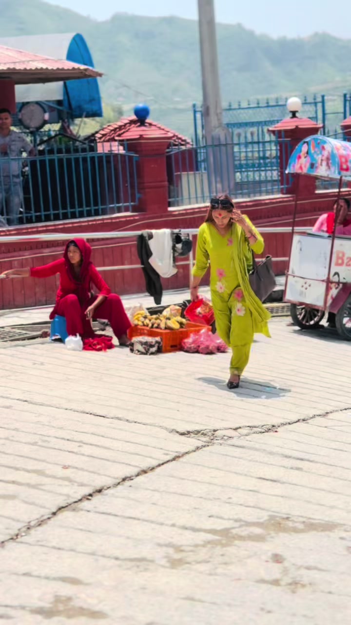 @RADIKA BHANDARI 🦋❤️