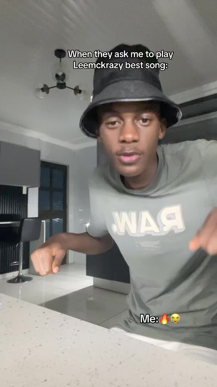 @momo