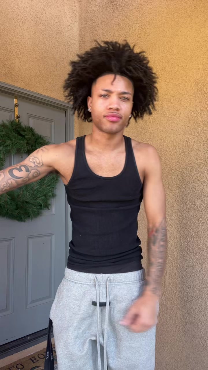 @Flyliar