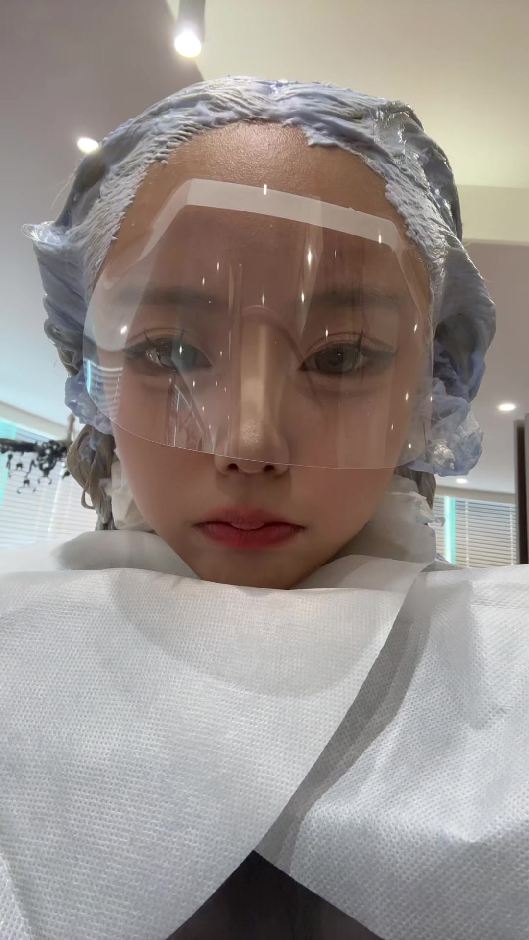 @현더이