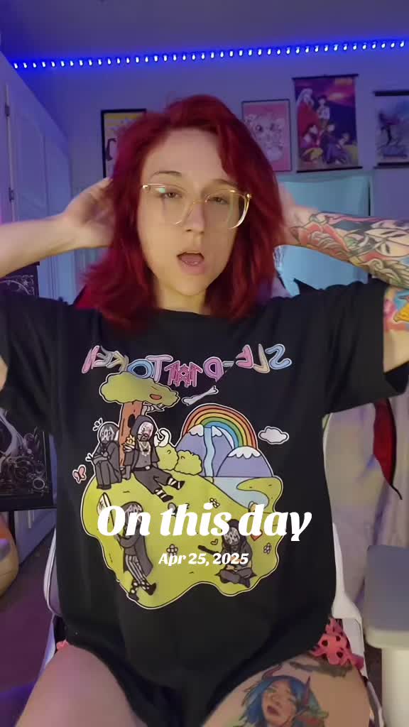 @Plushienova