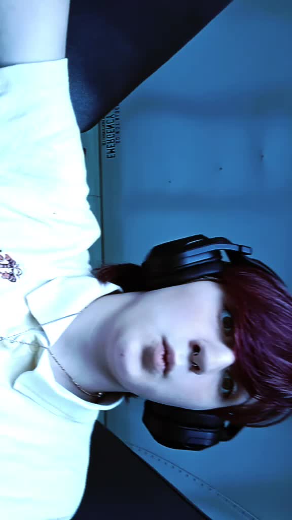 @Kai Lyn