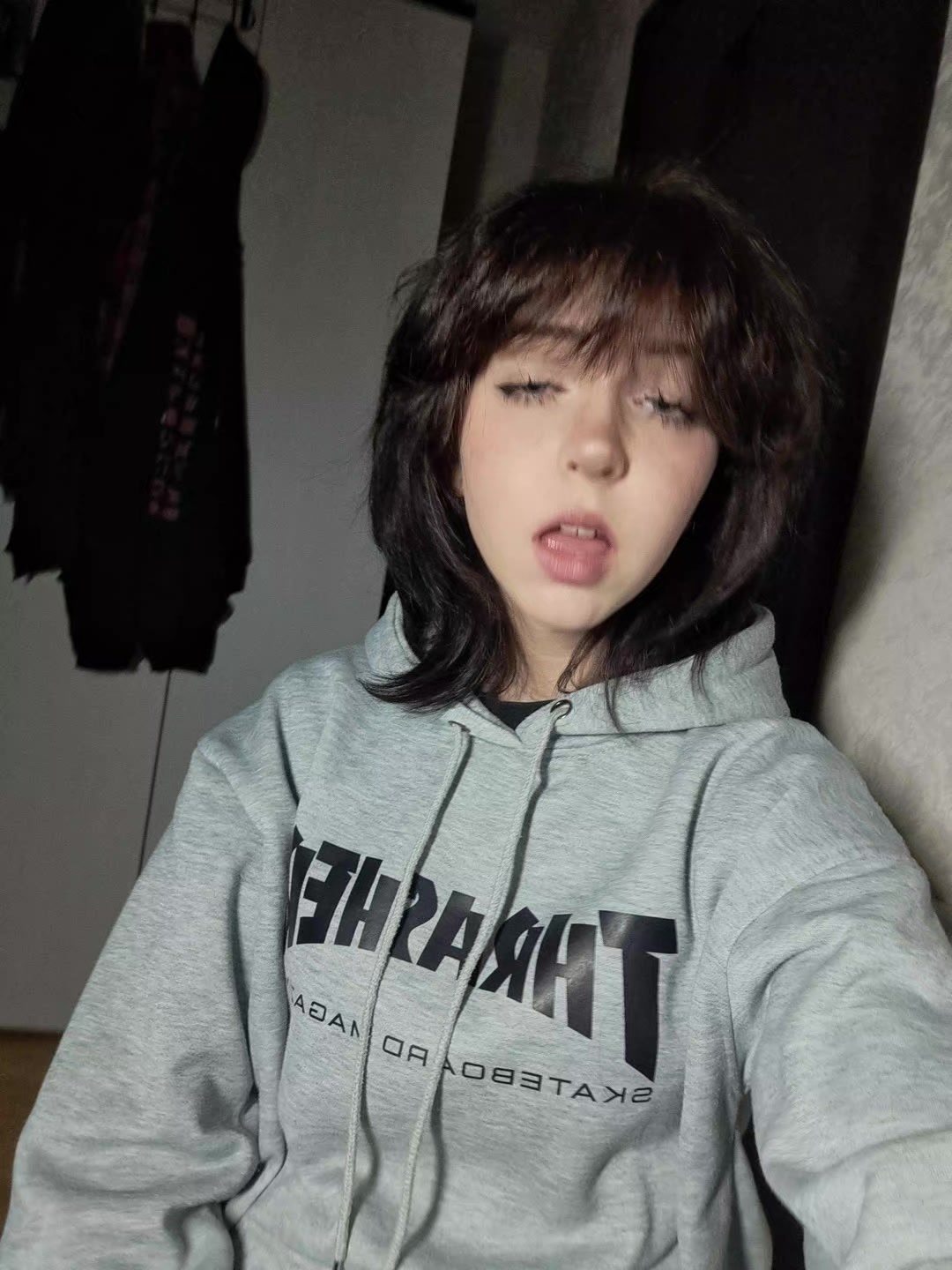 @xidhs@