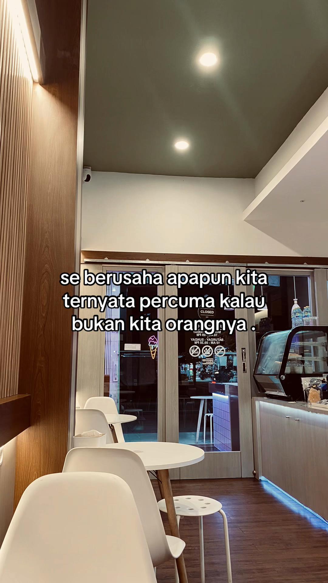 @??