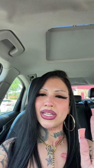 @pinkybaddazz