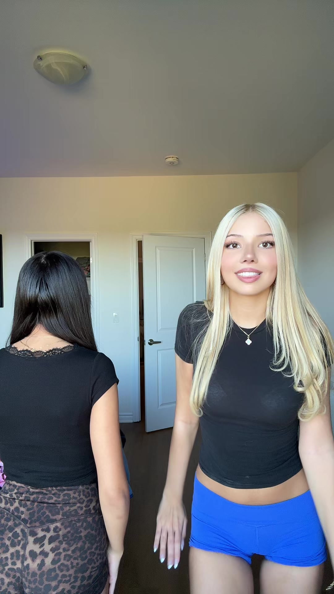 @theyluvsoph.xo