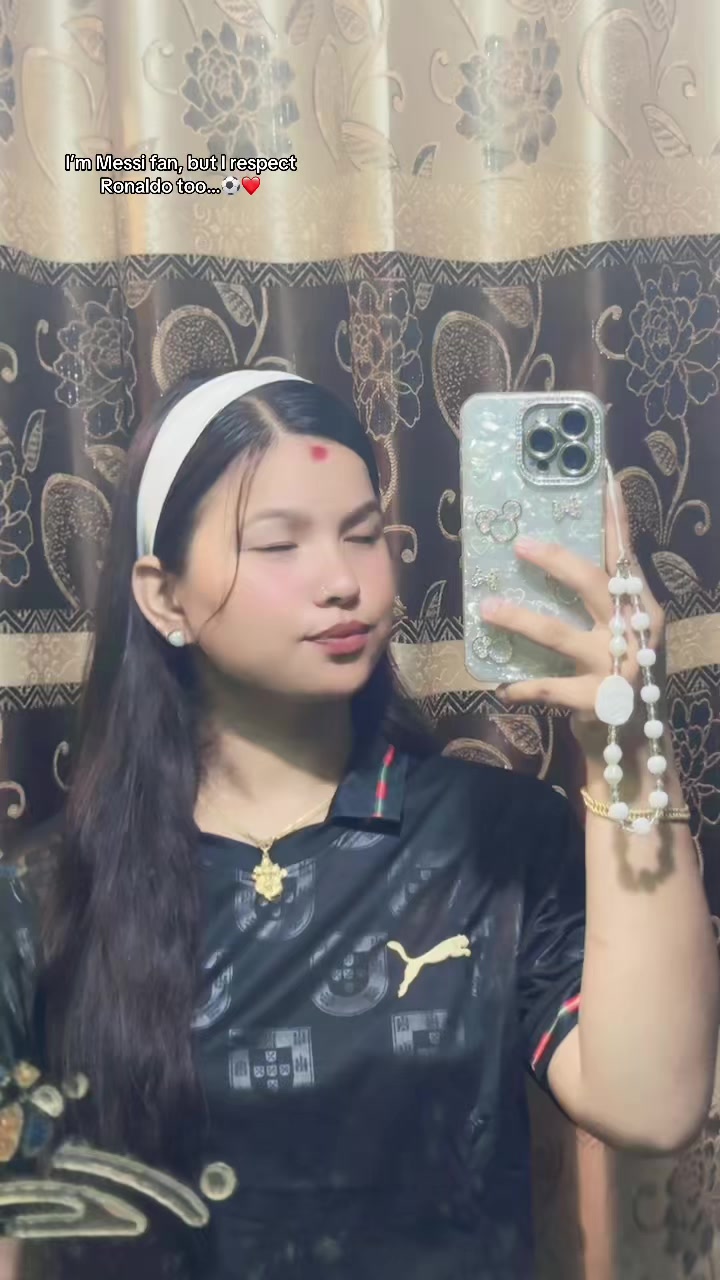 @Dipisha karki🦢