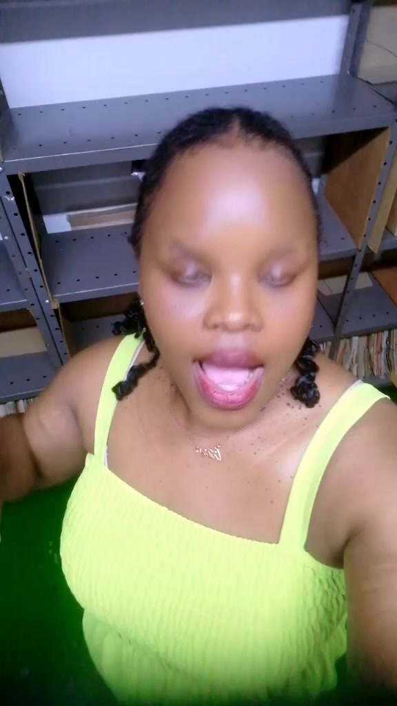 @Phiwe Vanessa Destin