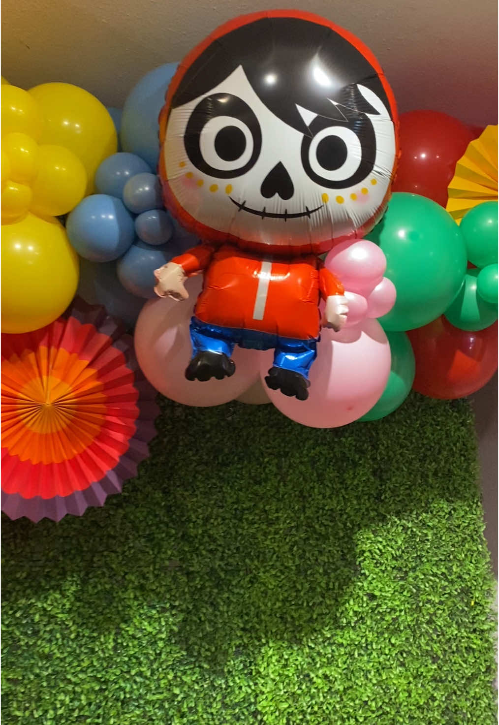 @balloon__bazaar