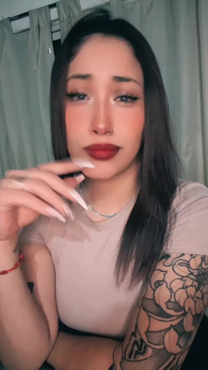@Luuu👑