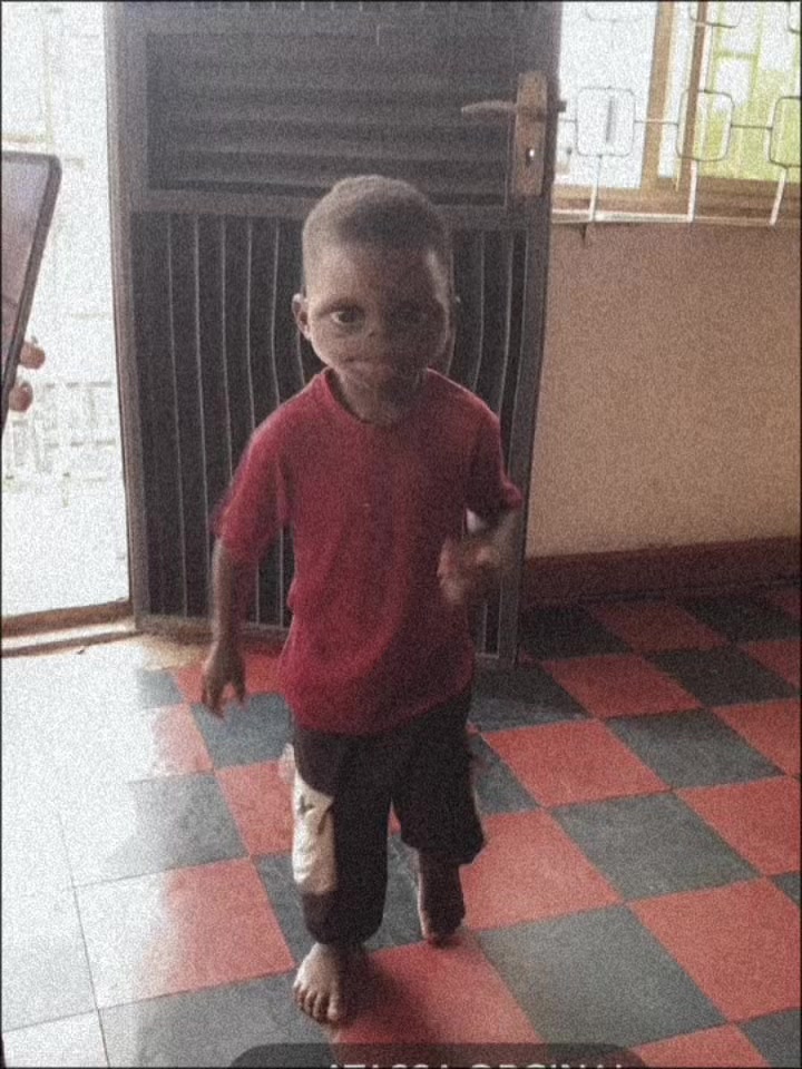 @🚶🏾♀️
