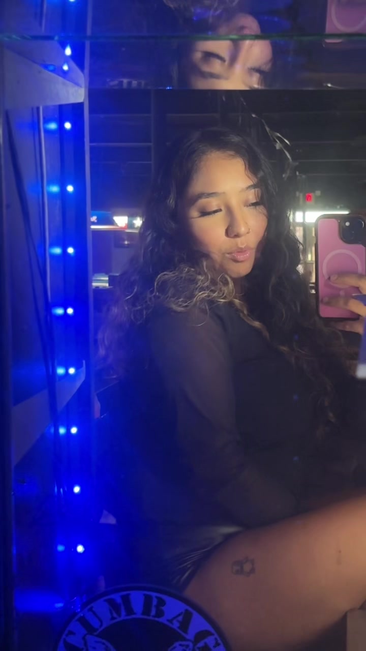 @raaaelene