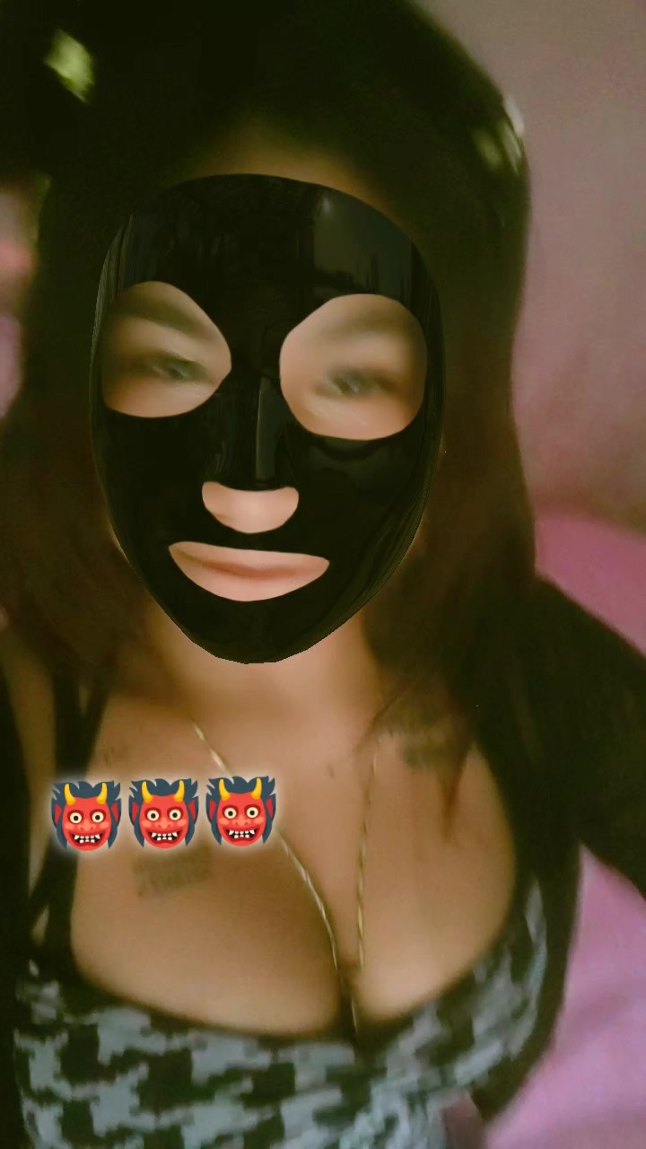 @LÏSÄŃDRÏTÄ GRÖŃË28√🥶‼️💙📿